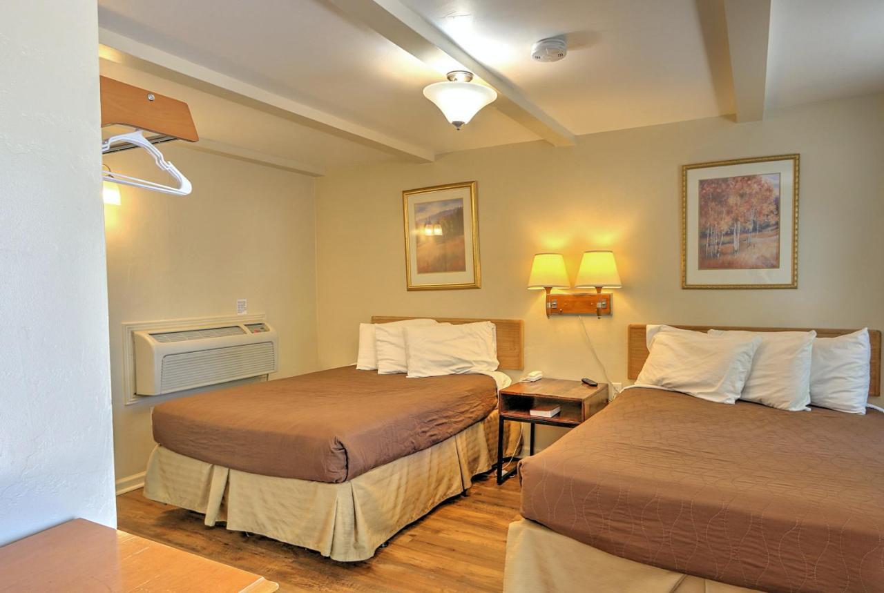 Western Star Inn Rifle Bilik gambar